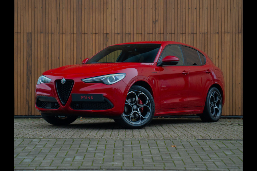 Alfa Romeo Stelvio 2.0T AWD Veloce 320pk | Harman/Kardon | Adapt. cruise | 20 inch