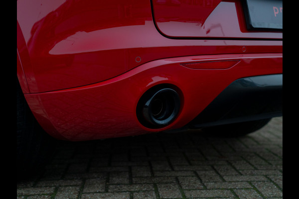 Alfa Romeo Stelvio 2.0T AWD Veloce 320pk | Harman/Kardon | Adapt. cruise | 20 inch