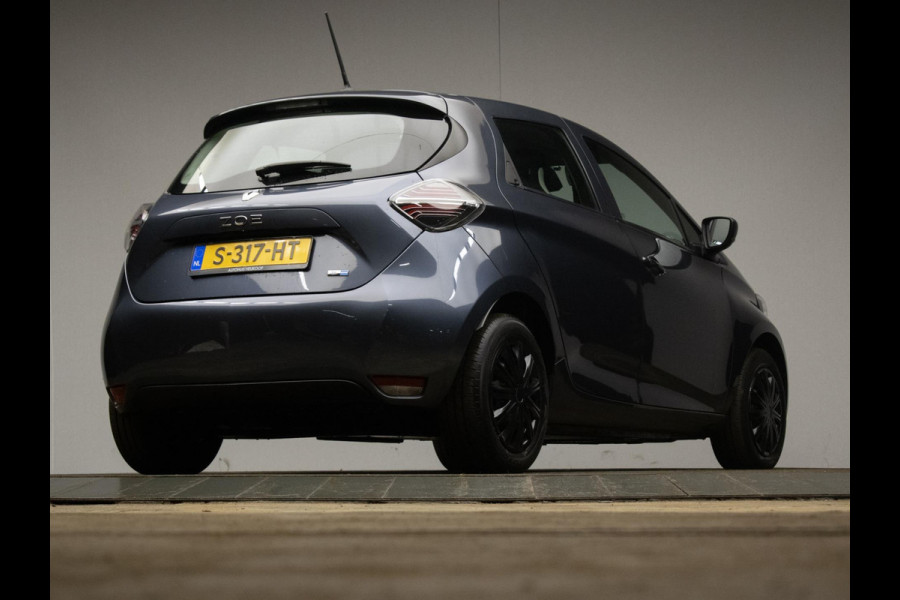 Renault ZOE R110 Life 52 kWh (ex Accu) (VURTUAL COCKPIT,APPLE CARPLAY,NAVI,LED,CRUISE,CAMERA,SPORTSTOELEN,NETTESTAAT)