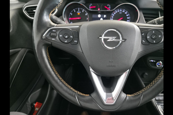 Opel Crossland X 1.2 Turbo Innovation Automaat | Trekhaak | Navigatie | Achteruitrijcamera