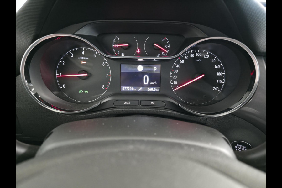Opel Crossland X 1.2 Turbo Innovation Automaat | Trekhaak | Navigatie | Achteruitrijcamera