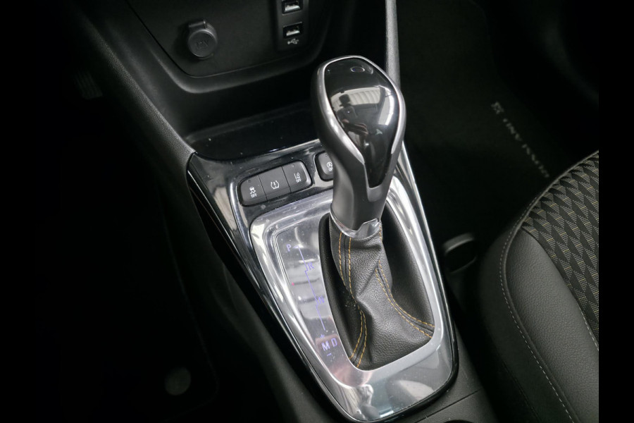 Opel Crossland X 1.2 Turbo Innovation Automaat | Trekhaak | Navigatie | Achteruitrijcamera
