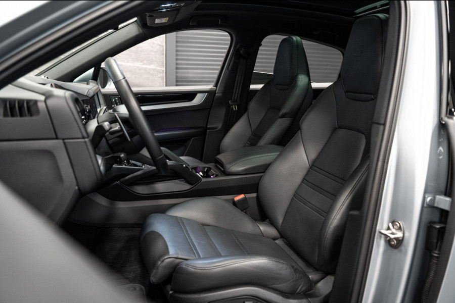 Porsche Cayenne Coupé 3.0 E-Hybrid *Sport-Design / Vierwielbesturing / Stoelventilatie / BOSE / 18-Wegs / Panorama / Soft-Close / Keyless*