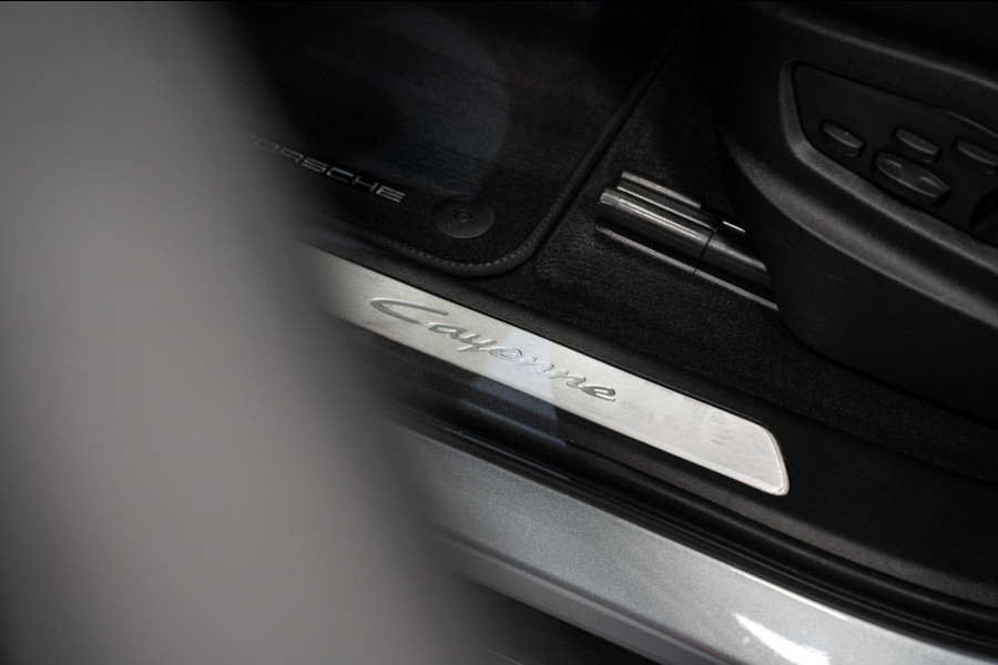 Porsche Cayenne Coupé 3.0 E-Hybrid *Sport-Design / Vierwielbesturing / Stoelventilatie / BOSE / 18-Wegs / Panorama / Soft-Close / Keyless*