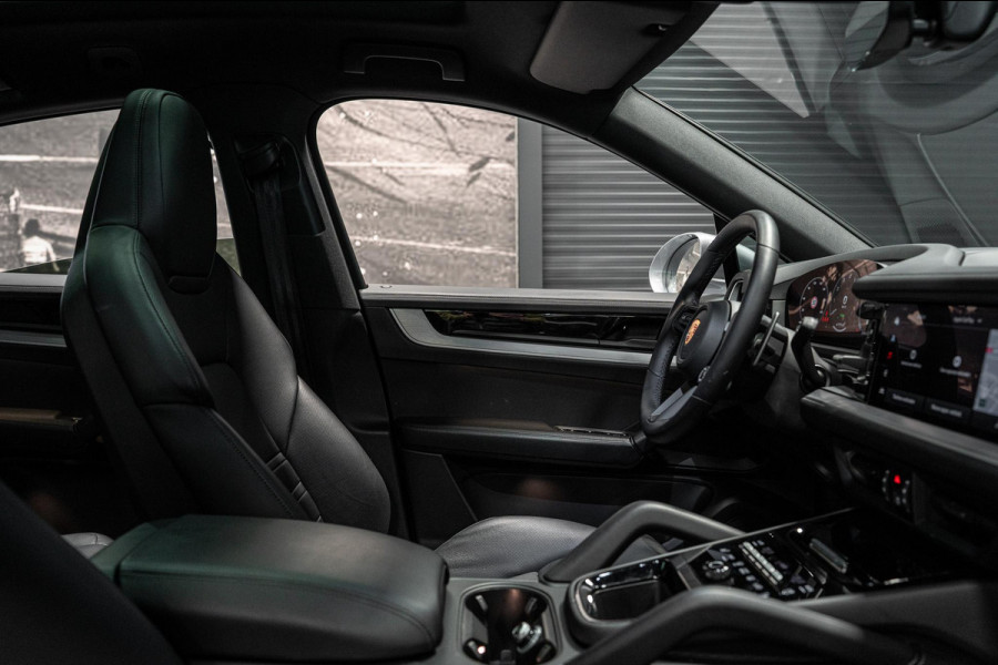 Porsche Cayenne Coupé 3.0 E-Hybrid *Sport-Design / Vierwielbesturing / Stoelventilatie / BOSE / 18-Wegs / Panorama / Soft-Close / Keyless*