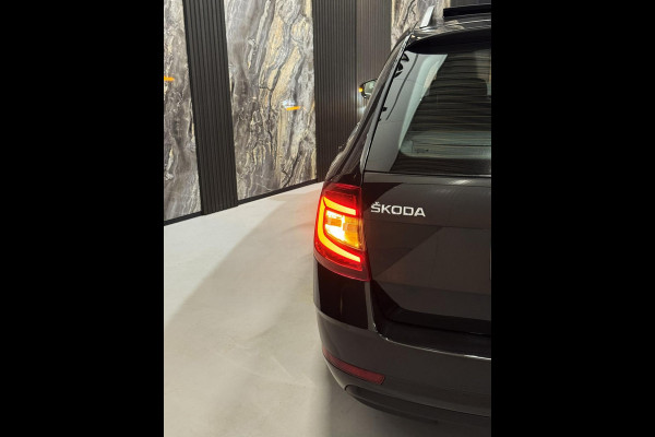 Škoda Octavia Combi 1.5 TSI Greentech Business Edit|PANO|SFEER|KEYLESS|BOMVOL