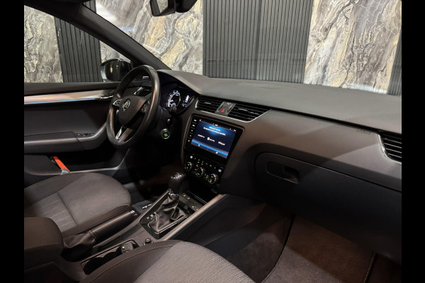 Škoda Octavia Combi 1.5 TSI Greentech Business Edit|PANO|SFEER|KEYLESS|BOMVOL
