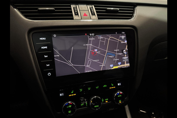 Škoda Octavia Combi 1.5 TSI Greentech Business Edit|PANO|SFEER|KEYLESS|BOMVOL