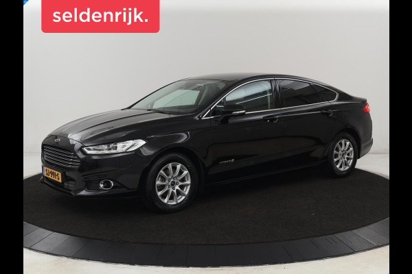 Ford Mondeo 2.0 IVCT HEV Titanium X | Leder | Stoelverwarming | Camera | Adaptive cruise | Memory | Carplay | Full LED | Keyless | Navigatie | Park Assist | Dodehoek detectie | Climate control