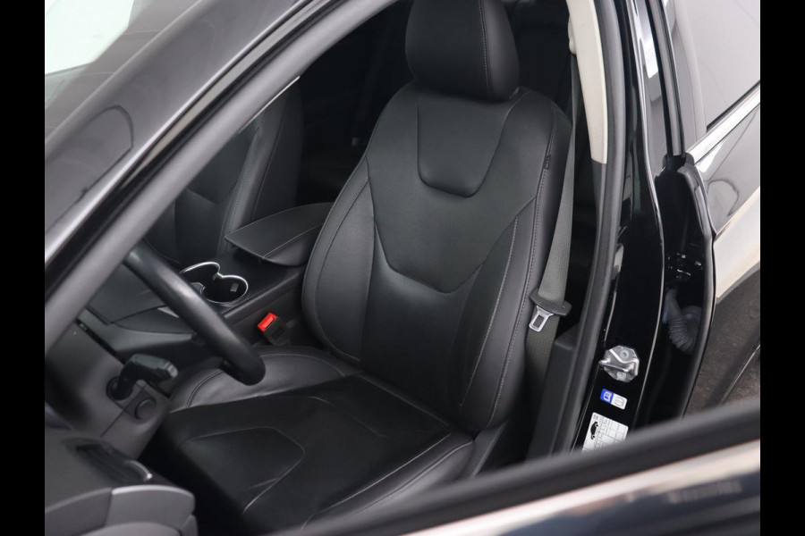 Ford Mondeo 2.0 IVCT HEV Titanium X | Leder | Stoelverwarming | Camera | Adaptive cruise | Memory | Carplay | Full LED | Keyless | Navigatie | Park Assist | Dodehoek detectie | Climate control