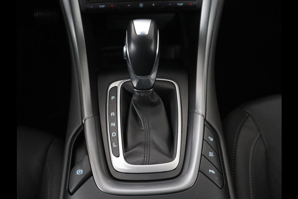 Ford Mondeo 2.0 IVCT HEV Titanium X | Leder | Stoelverwarming | Camera | Adaptive cruise | Memory | Carplay | Full LED | Keyless | Navigatie | Park Assist | Dodehoek detectie | Climate control