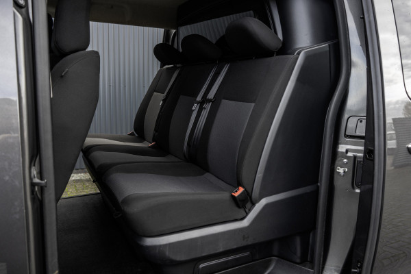 Peugeot Expert 2.0 BlueHDI 122PK | L3H1 | DC | Xenon | Automaat | Schakelflippers | Carplay | Camera | 5-Persoon