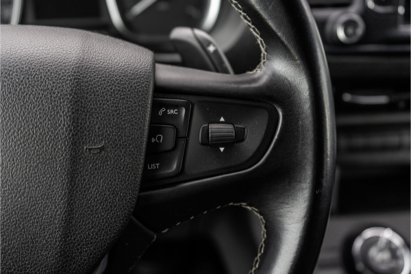 Peugeot Expert 2.0 BlueHDI 122PK | L3H1 | DC | Xenon | Automaat | Schakelflippers | Carplay | Camera | 5-Persoon