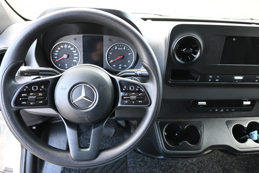 Mercedes-Benz Sprinter 317 CDI L3H2 Geveerde stoel, Navigatie met camera, 270 Graden deuren