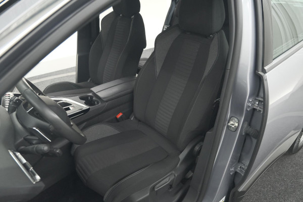 Peugeot 5008 PureTech 130 EAT8 Active Pack | 7 Zitplaatsen | Camera | Apple Carplay | Parkeersensoren