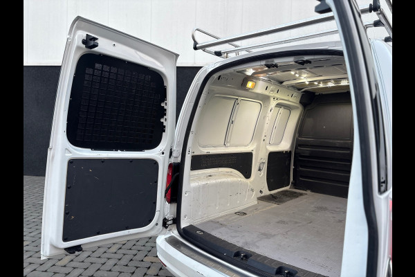 Volkswagen Caddy 2.0 TDI Maxi - DSG - Trekhaak - CarPlay