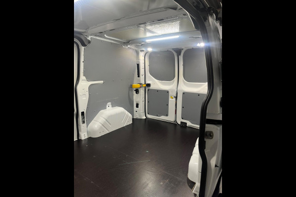 Ford Transit Custom 320 2.0 TDCI euro6 L1H1 Trend Airco, 2xSchuifdeur, CruiseControl, Trekhaak 2500KG, RIJKLAARPRIJS!