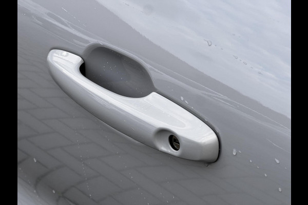 Ford Kuga 2.5 PHEV Sound Edition | Zuid | 243pk | Ford Voorraad | Panorama Dak | 20 inch Lichtmetaal | Winterpack | Matrix LED | Driver Assistance Pack