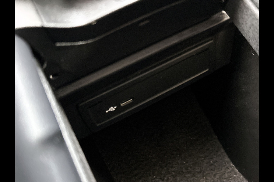 Mercedes-Benz A-Klasse 220 Launch Edition Premium Plus