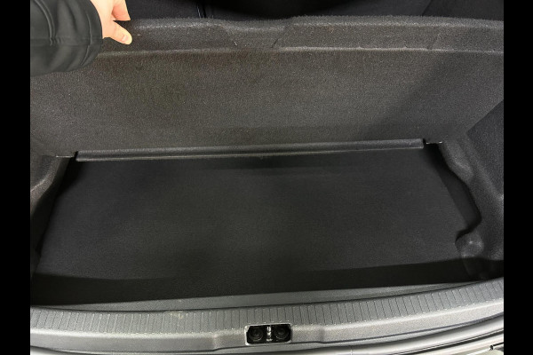 Renault Clio Occasion 0.9 TCe Limited | Zwart | Airco | Tweedehands Renault Clio | Bluetooth | Cruisecontrol