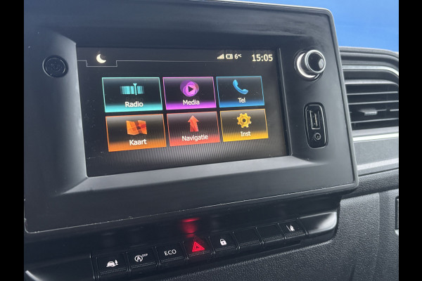 Renault Master T35 2.3 dCi 145 L3 Energy EURO VI | Dhollandia Laadklep | 3 Zitplaatsen | Stoel Luchtgeveerd