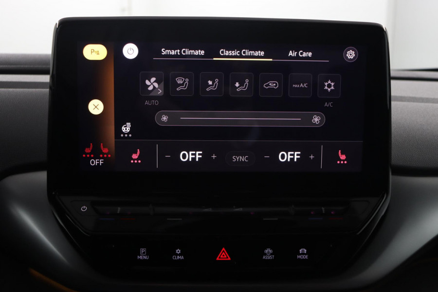 Volkswagen ID.4 First 77 kWh|SOH 92%|Trekhaak|Stoel/stuur verwarmd|Alcantara