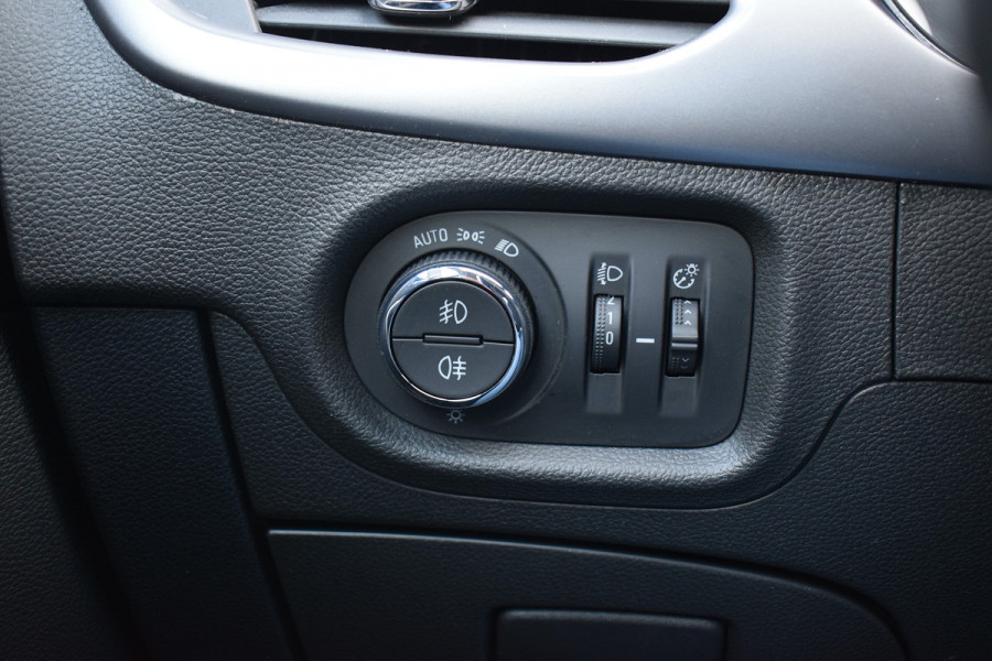 Opel Astra Sports Tourer 1.0 Turbo 120 Jaar Edition | Trekhaak | Apple CarPlay | Climate | Cruise