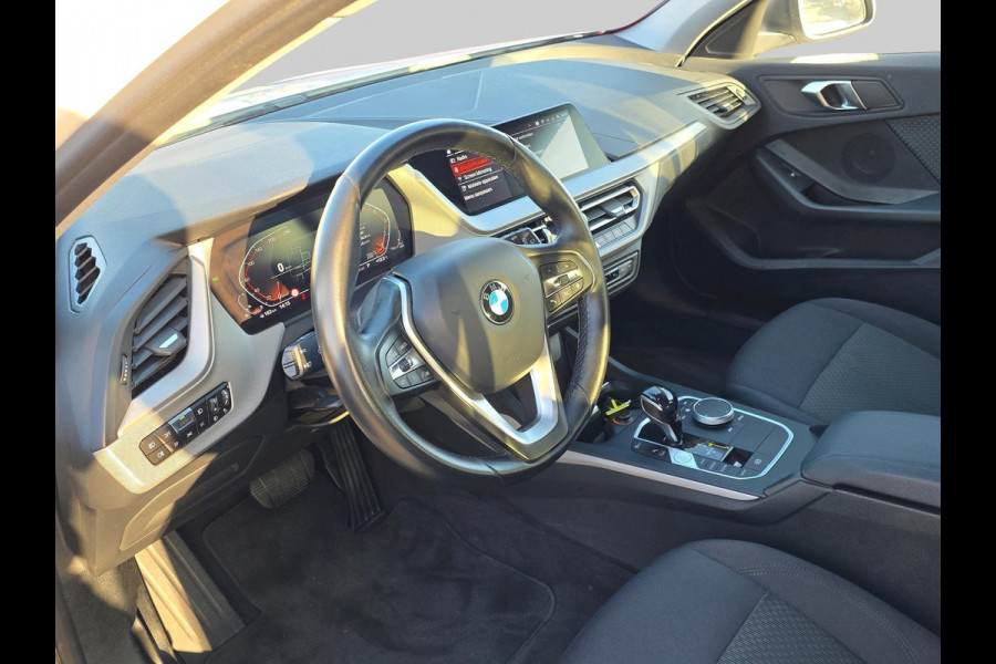 BMW 1-serie 118i Executive Edition  | automaat
