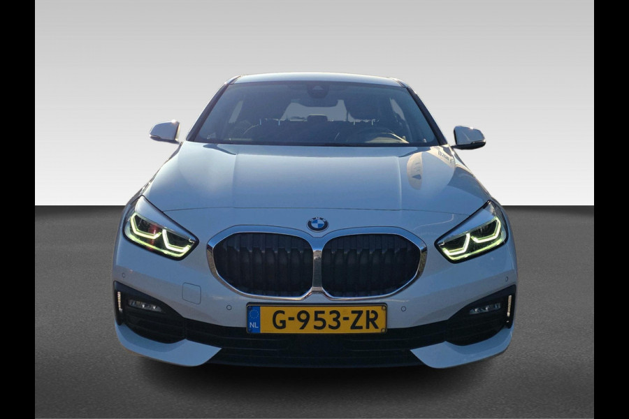 BMW 1-serie 118i Executive Edition  | automaat
