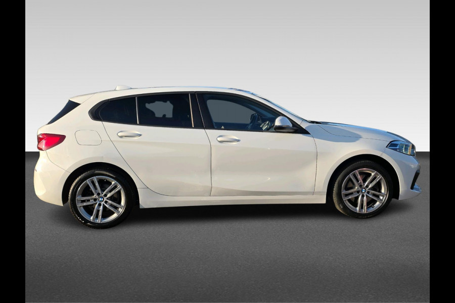 BMW 1-serie 118i Executive Edition  | automaat