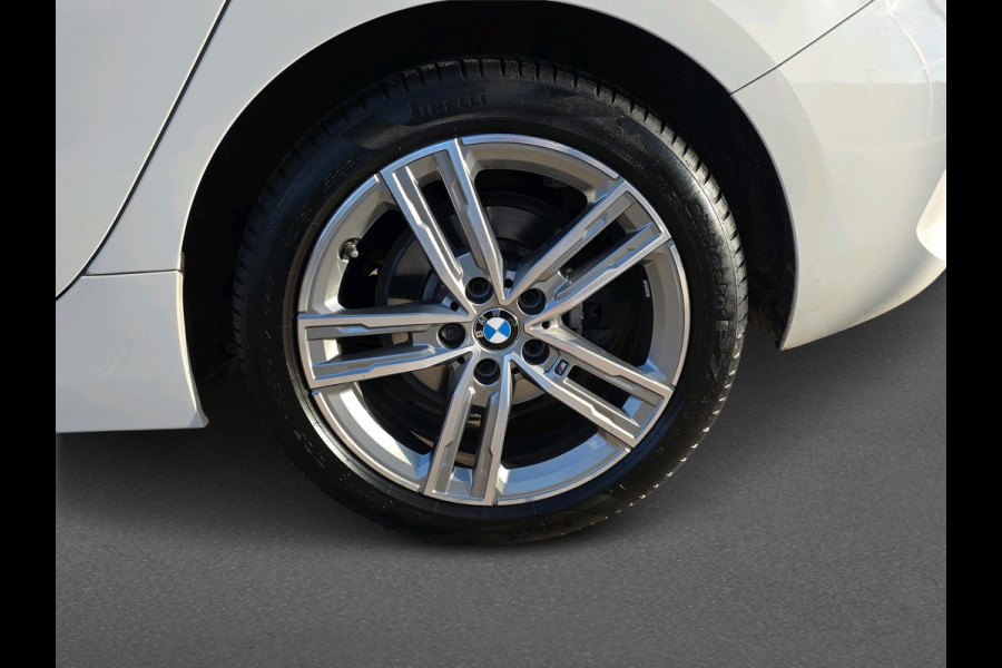 BMW 1-serie 118i Executive Edition  | automaat