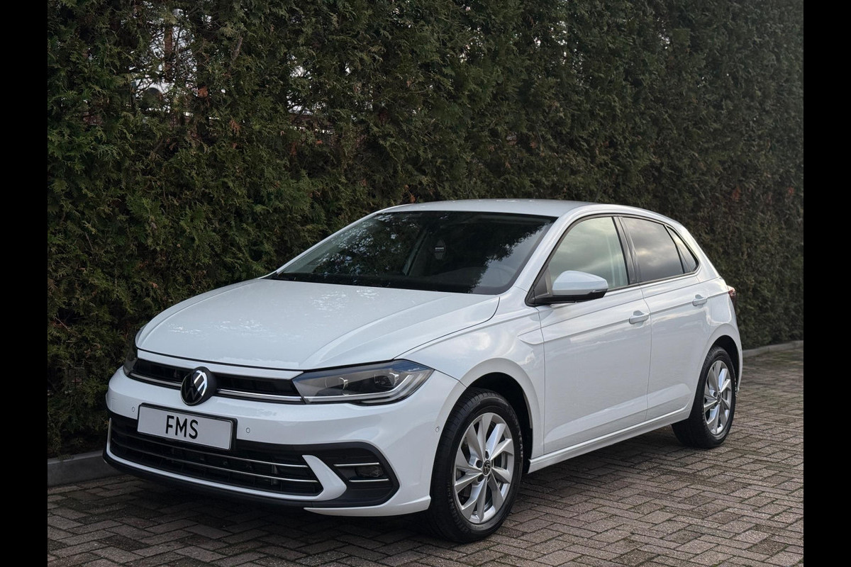 Volkswagen Polo 1.0 TSI Camera IQ Light CarPlay