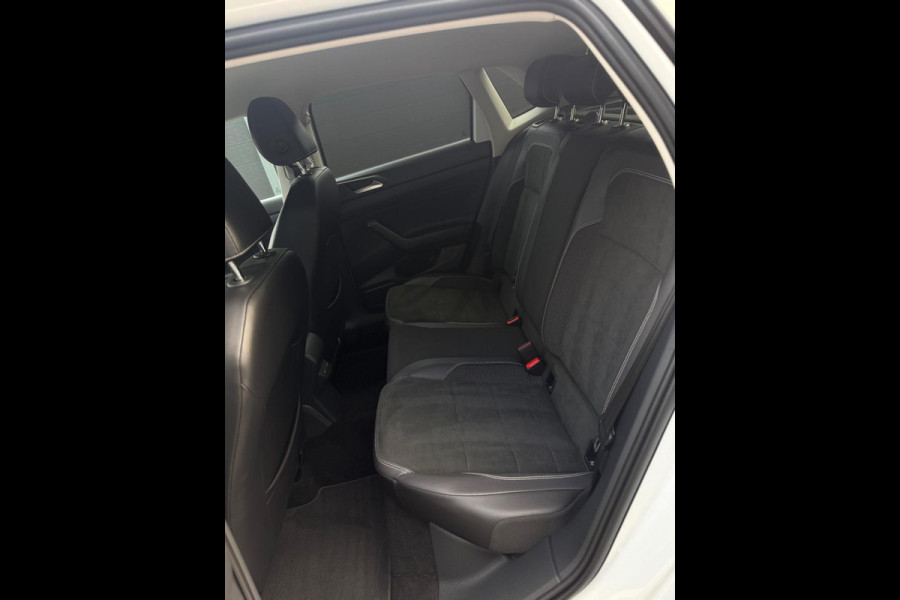 Volkswagen Polo 1.0 TSI Camera IQ Light CarPlay