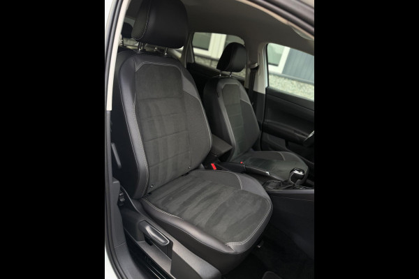 Volkswagen Polo 1.0 TSI Camera IQ Light CarPlay