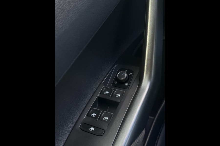 Volkswagen Polo 1.0 TSI Camera IQ Light CarPlay