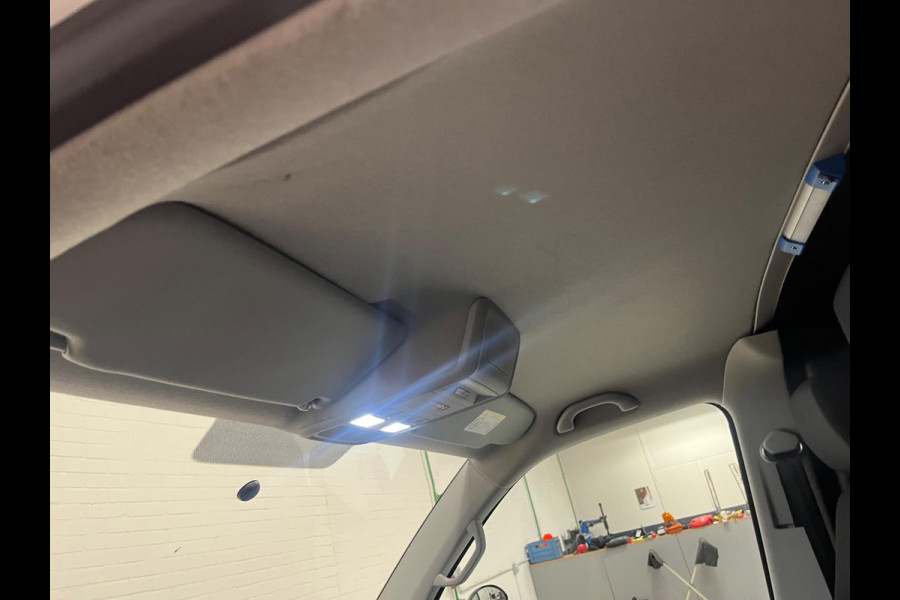 Volkswagen Transporter L2H1 Servicewagen 2.0 TDI 110PK euro6 Sortimo kasten, Airco, Camera, CruiseControl, RIJKLAARPRIJS!