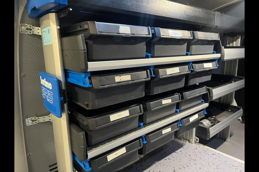 Volkswagen Transporter L2H1 Servicewagen 2.0 TDI 110PK euro6 Sortimo kasten, Airco, Camera, CruiseControl, RIJKLAARPRIJS!