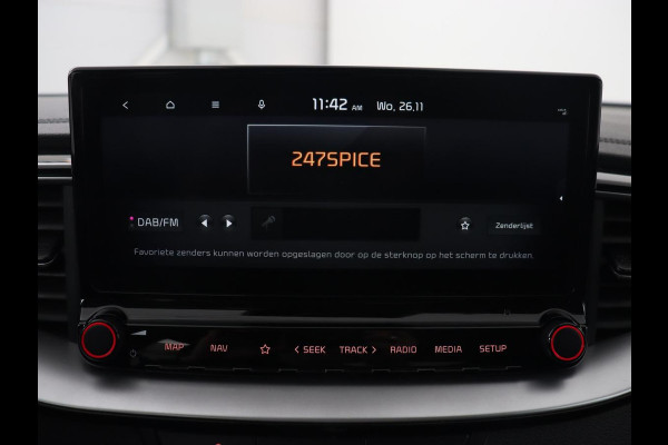 Kia Ceed 1.4 T-GDi DynamicPlusLine | Stoel & stuurverwarming | Adaptive cruise | Trekhaak | Camera | Carplay | Full LED | Navigatie | Climate control | DAB | File Assistent