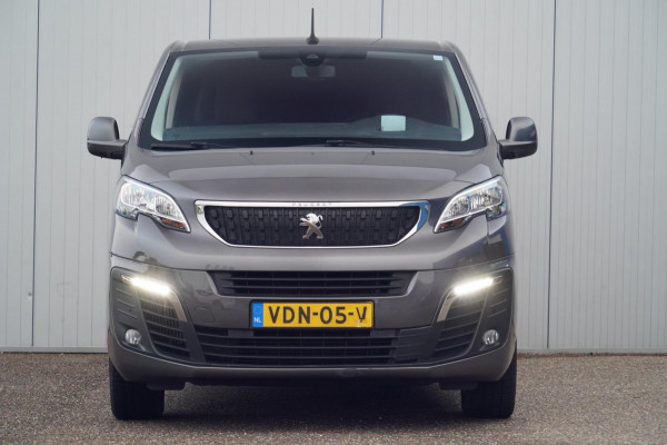 Peugeot Expert 2.0 BlueHDI 120 Long Asphalt DC / 5 Zitpl. / Automaat / 1e Eigenaar / Carplay / Head-Up / Trekhaak