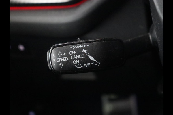 Škoda Octavia 1.4 TSI RS iV PHEV Business | Panoramadak | Head-Up | Leder/Alcantara | Stoelverwarming | Memory | Camera | Carplay | Matrix LED | Achterbankverwarming | Adaptive cruise | Plug In