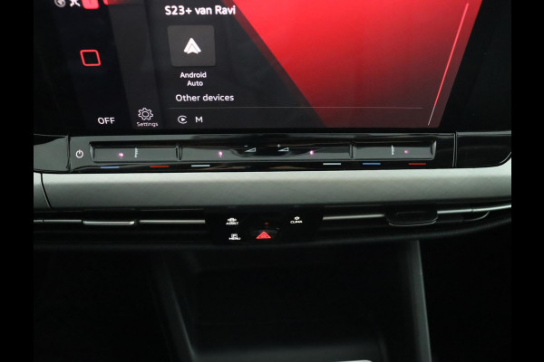 Volkswagen GOLF Variant 1.0 eTSI Life Automaat|Achteruitrijcamera|Trekhaak