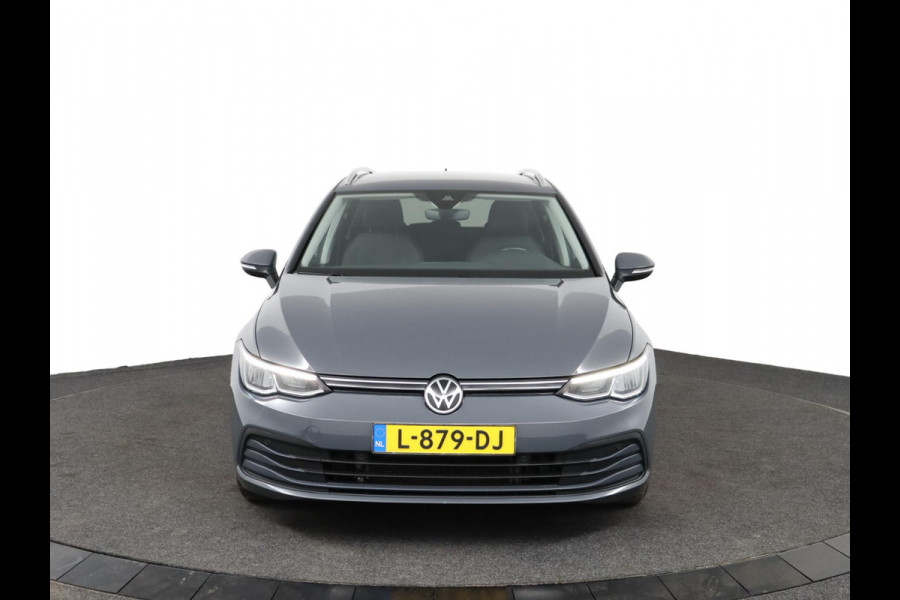 Volkswagen GOLF Variant 1.0 eTSI Life Automaat|Achteruitrijcamera|Trekhaak