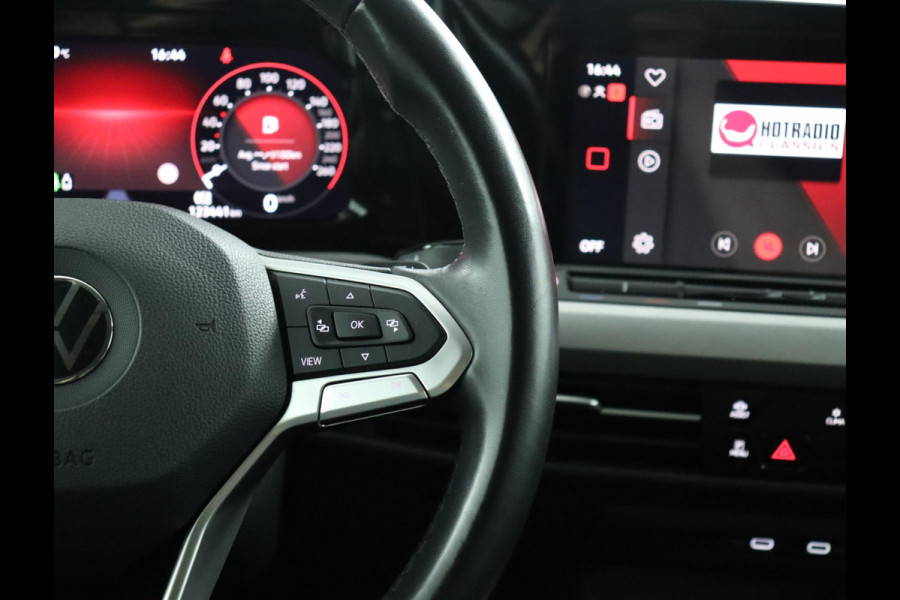 Volkswagen GOLF Variant 1.0 eTSI Life Automaat|Achteruitrijcamera|Trekhaak