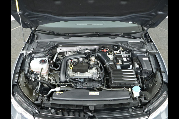 Volkswagen GOLF Variant 1.0 eTSI Life Automaat|Achteruitrijcamera|Trekhaak