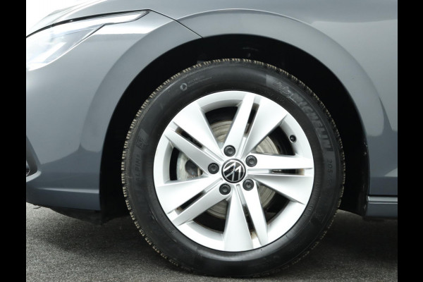 Volkswagen GOLF Variant 1.0 eTSI Life Automaat|Achteruitrijcamera|Trekhaak