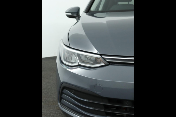 Volkswagen GOLF Variant 1.0 eTSI Life Automaat|Achteruitrijcamera|Trekhaak