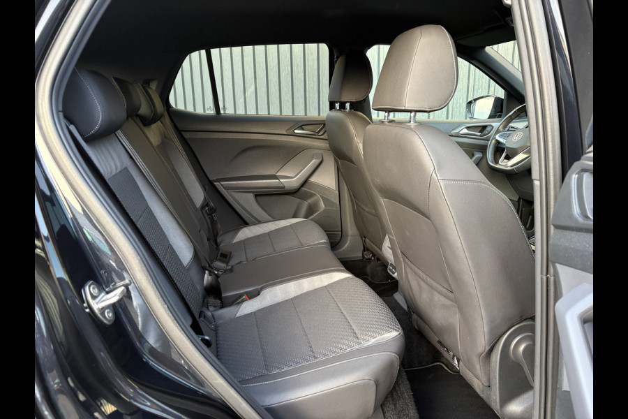 Volkswagen T-Cross 1.0 TSI R-Line | Beats | Virtual Cockpit | 18'' | Keyless | Side Assist | Camera | Prijs Rijklaar!!