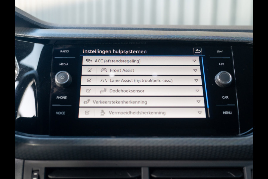 Volkswagen T-Cross 1.0 TSI R-Line | Beats | Virtual Cockpit | 18'' | Keyless | Side Assist | Camera | Prijs Rijklaar!!