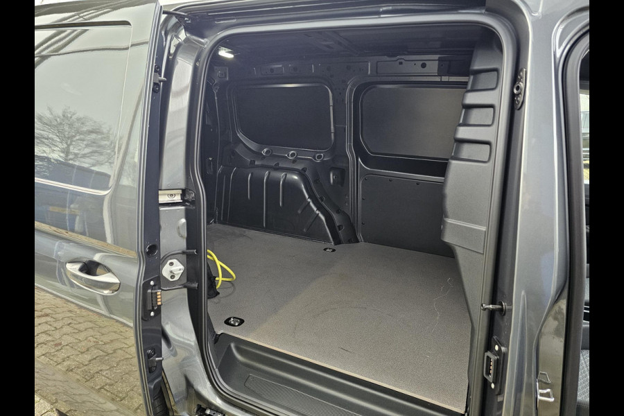Ford Transit Connect 1.5 EcoBoost PHEV L2 Limited | Trekhaak | Camera | Lichtmetalen Velgen | Climate Control | Navigatie |