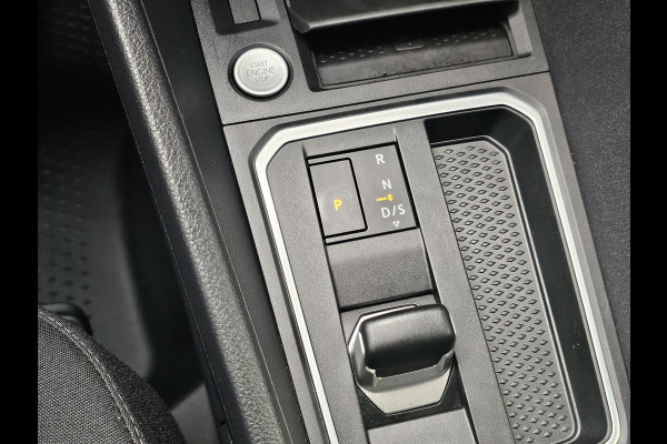 Ford Transit Connect 1.5 EcoBoost PHEV L2 Limited | Trekhaak | Camera | Lichtmetalen Velgen | Climate Control | Navigatie |